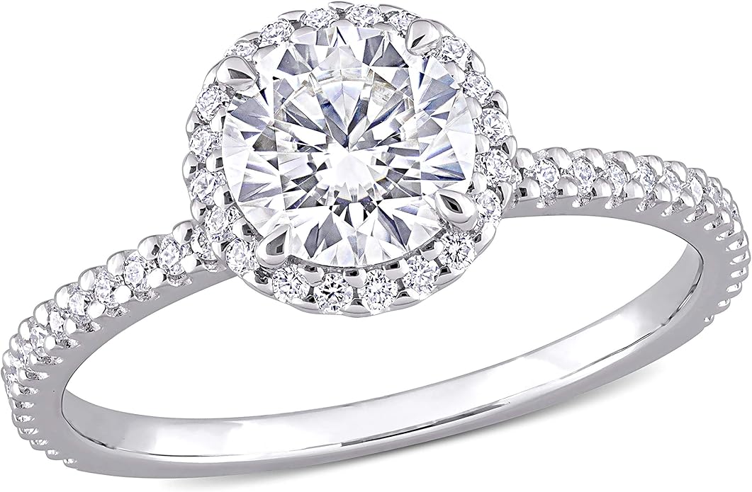 abbie cleo 圆形白色莫桑石宝石光环宣言戒指,镀铑纯银,尺寸 5-9